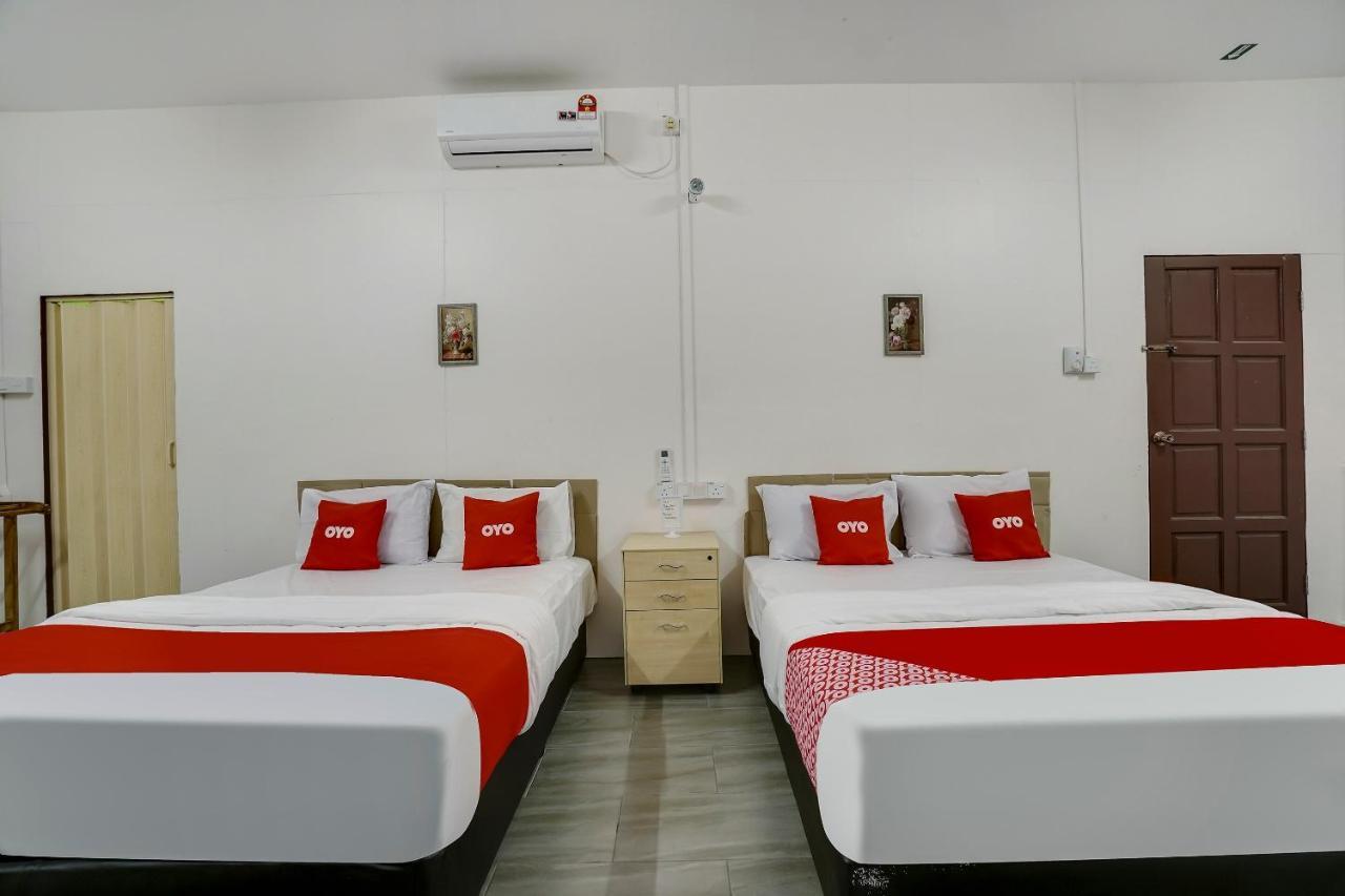 Oyo 90462 Padang Besar Green Inn Kültér fotó
