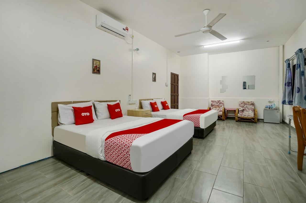 Oyo 90462 Padang Besar Green Inn Kültér fotó