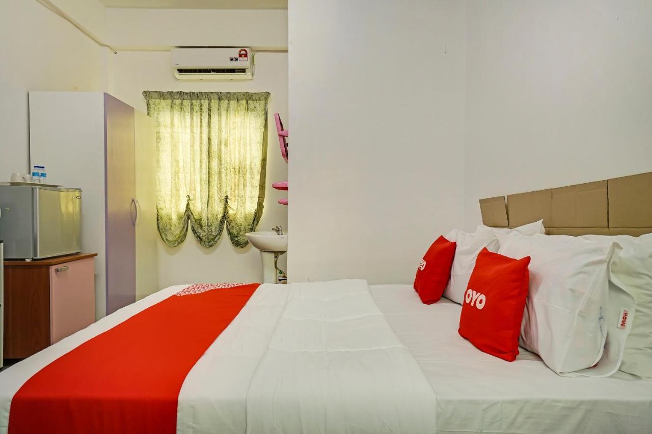 Oyo 90462 Padang Besar Green Inn Kültér fotó